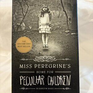 Miss Peregrine's Home For Peculiar Children  Book 1